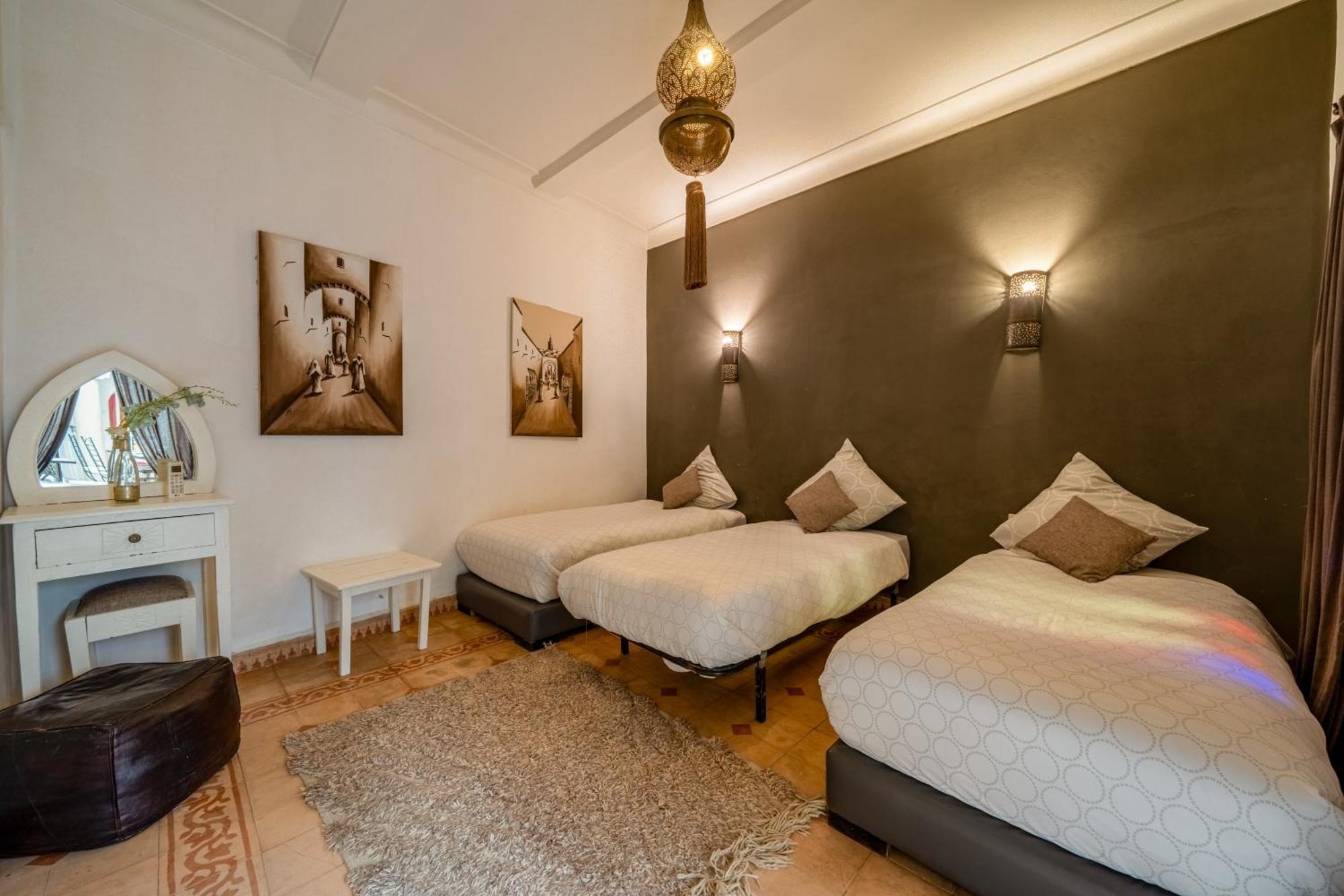 Riad Awinati Location Privatisee ,Piscine Chauffee , Beau Rooftop Marrakesh Eksteriør billede