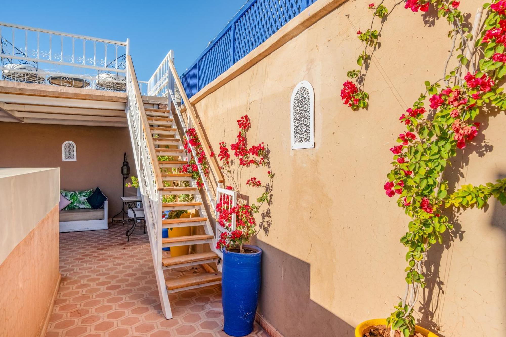 Riad Awinati Location Privatisee ,Piscine Chauffee , Beau Rooftop Marrakesh Eksteriør billede