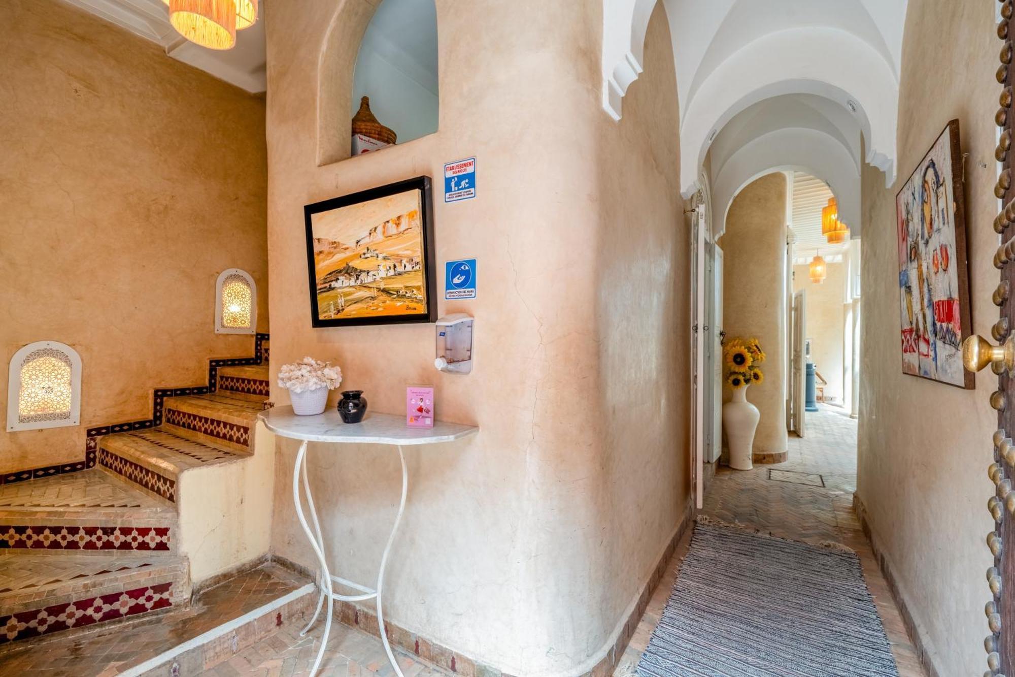 Riad Awinati Location Privatisee ,Piscine Chauffee , Beau Rooftop Marrakesh Eksteriør billede