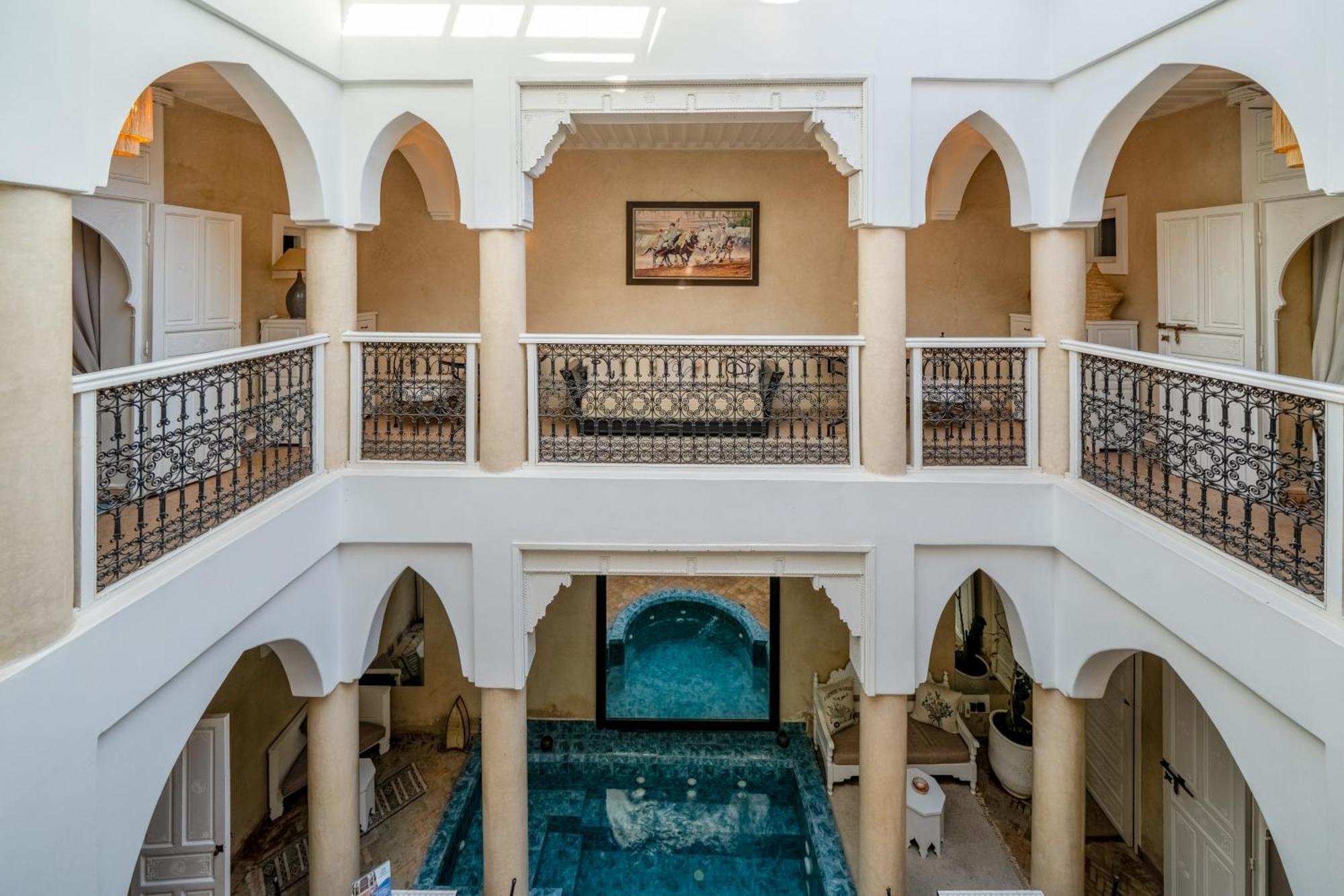 Riad Awinati Location Privatisee ,Piscine Chauffee , Beau Rooftop Marrakesh Eksteriør billede