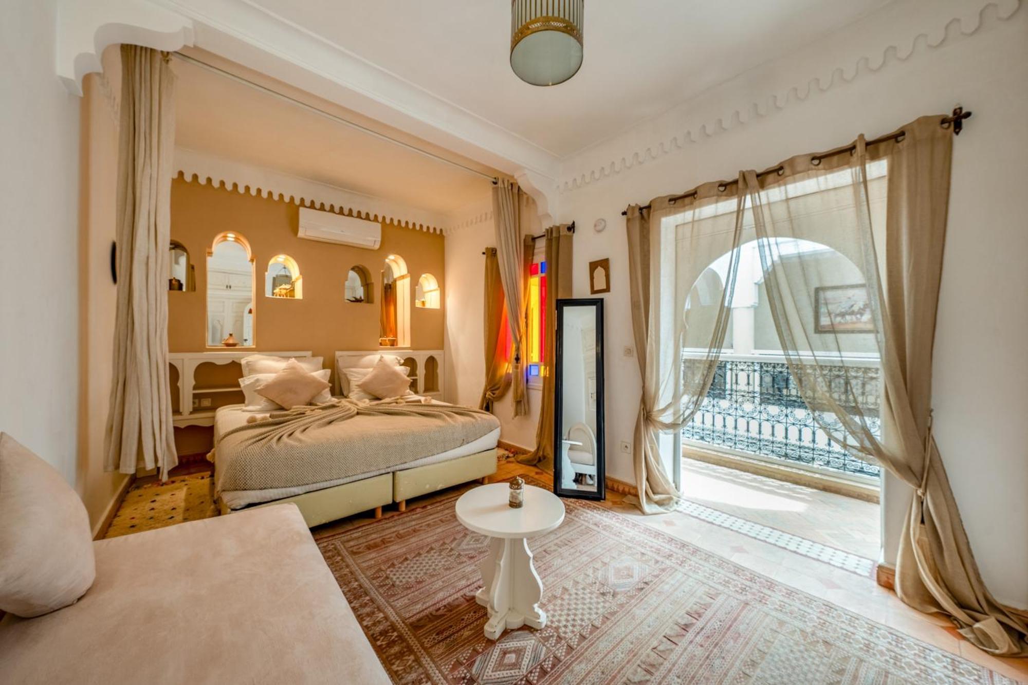 Riad Awinati Location Privatisee ,Piscine Chauffee , Beau Rooftop Marrakesh Eksteriør billede