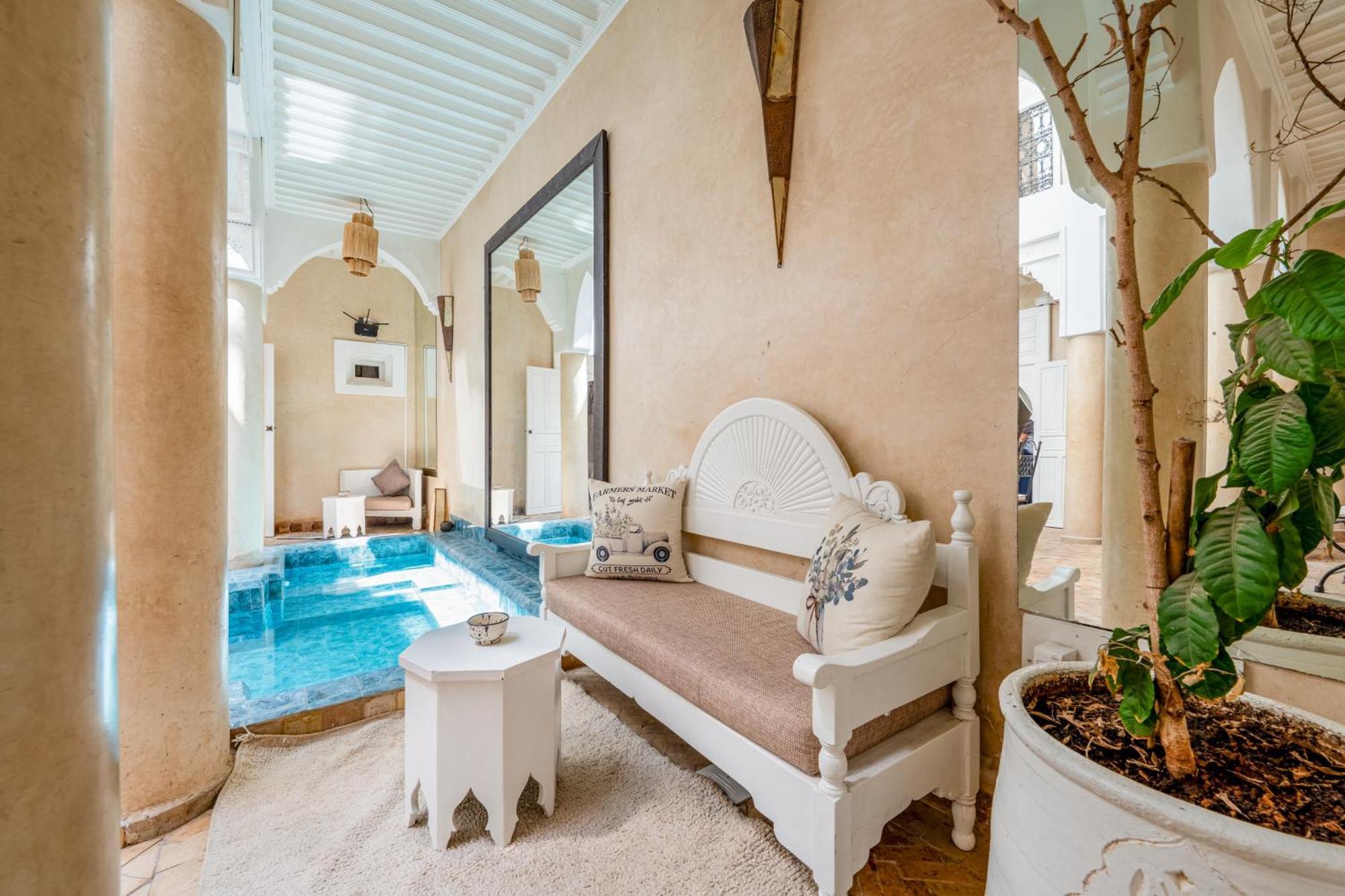 Riad Awinati Location Privatisee ,Piscine Chauffee , Beau Rooftop Marrakesh Eksteriør billede