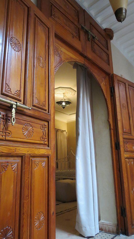 Riad Awinati Location Privatisee ,Piscine Chauffee , Beau Rooftop Marrakesh Eksteriør billede