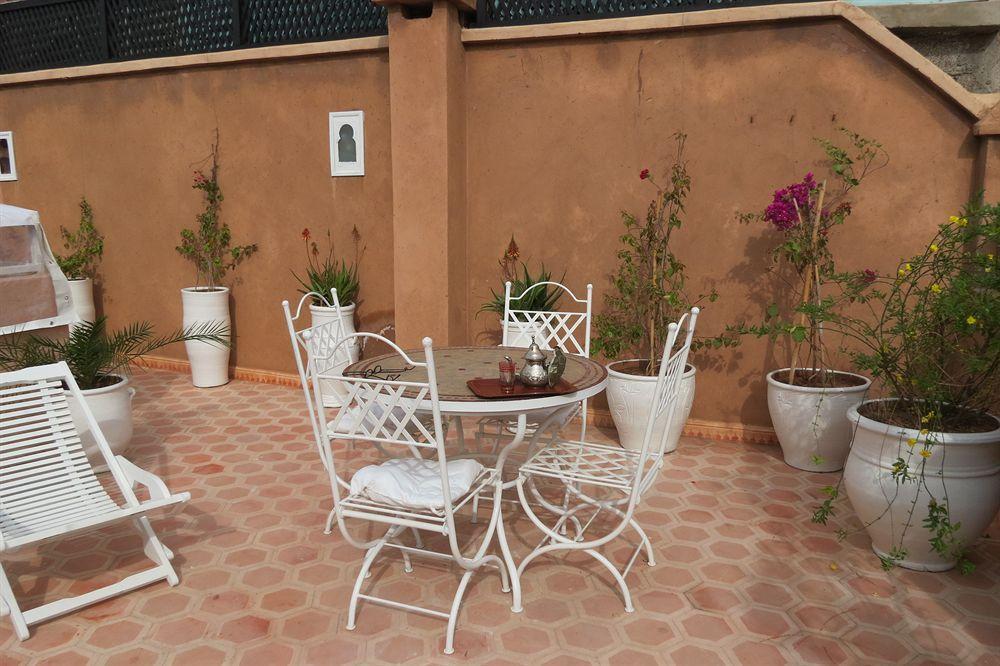 Riad Awinati Location Privatisee ,Piscine Chauffee , Beau Rooftop Marrakesh Eksteriør billede