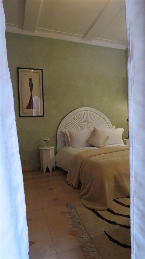 Riad Awinati Location Privatisee ,Piscine Chauffee , Beau Rooftop Marrakesh Eksteriør billede